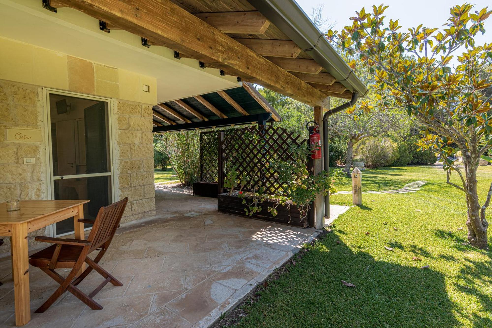 Bio Agriturismo Salos Alimini Exterior photo