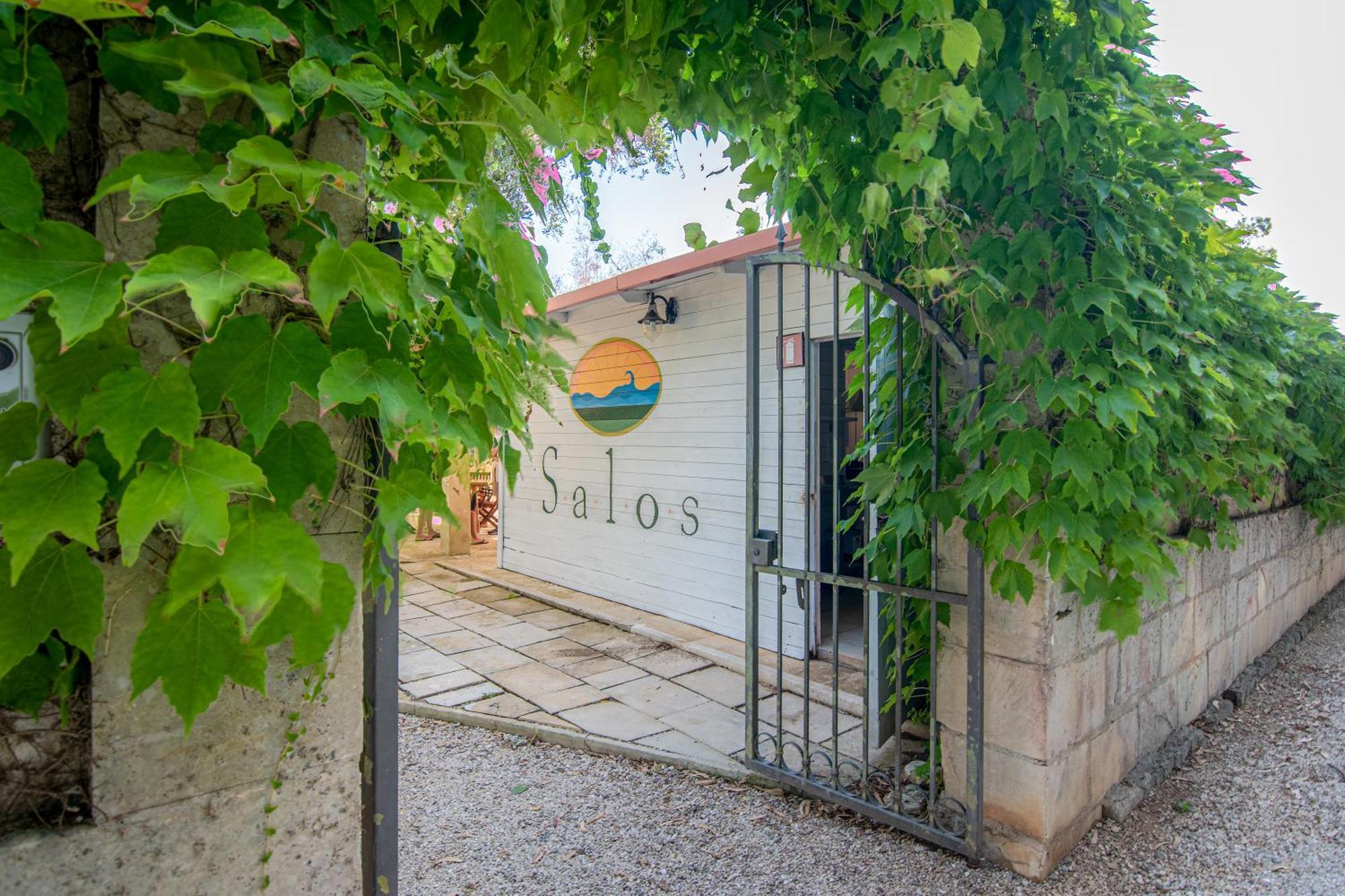 Bio Agriturismo Salos Alimini Exterior photo